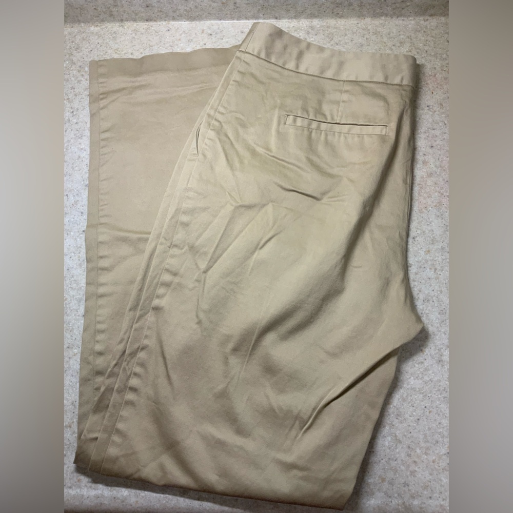Liz Claiborne Women's Khaki Chinos